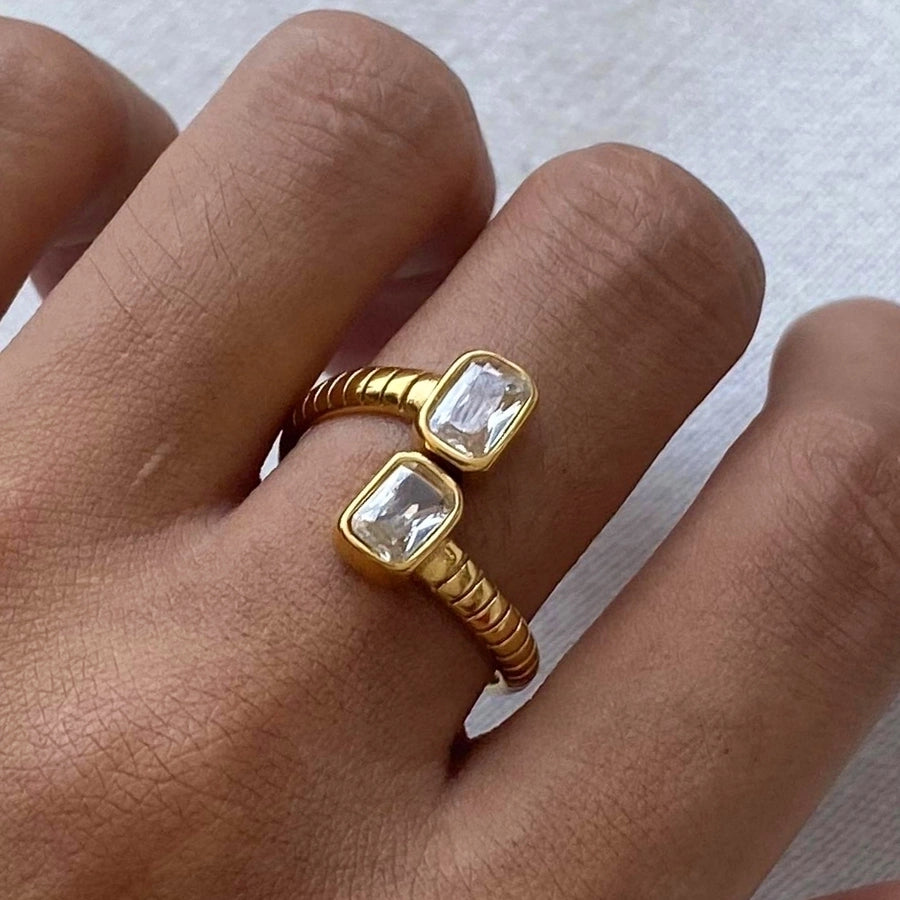 Classic Geometric 304 Ring